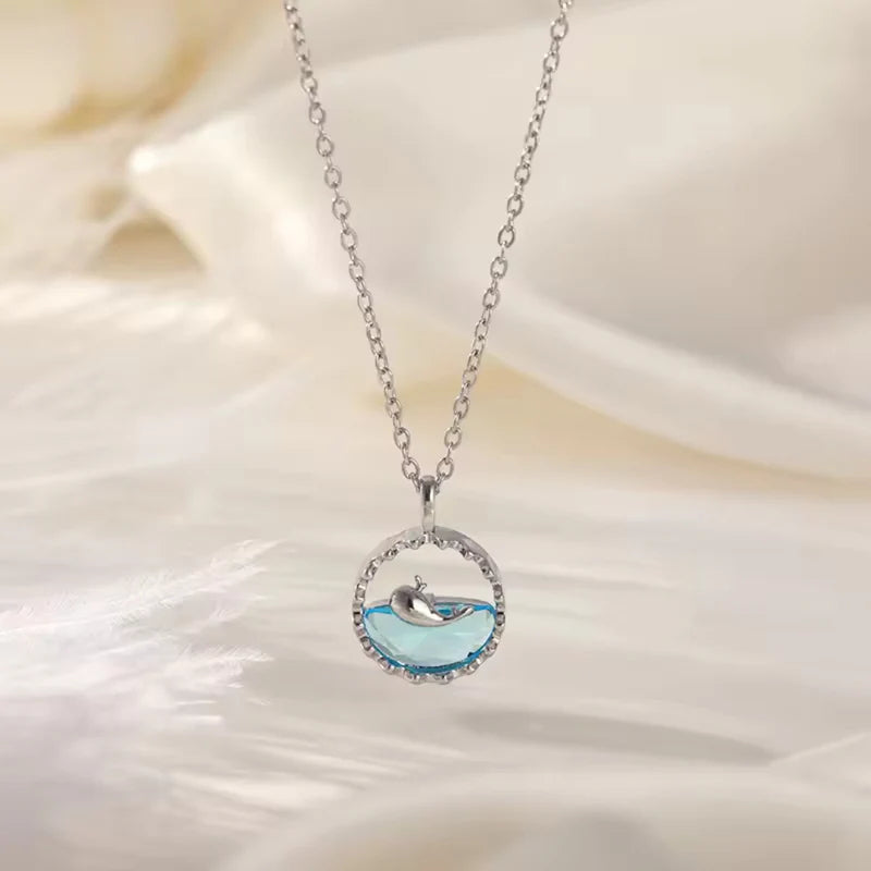 Ocean Whale Crystal Pendant Necklace – Elegant Marine Jewelry