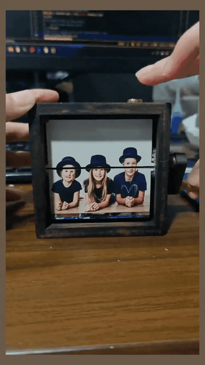 Custom 16-Photo Music Flipbook Frame